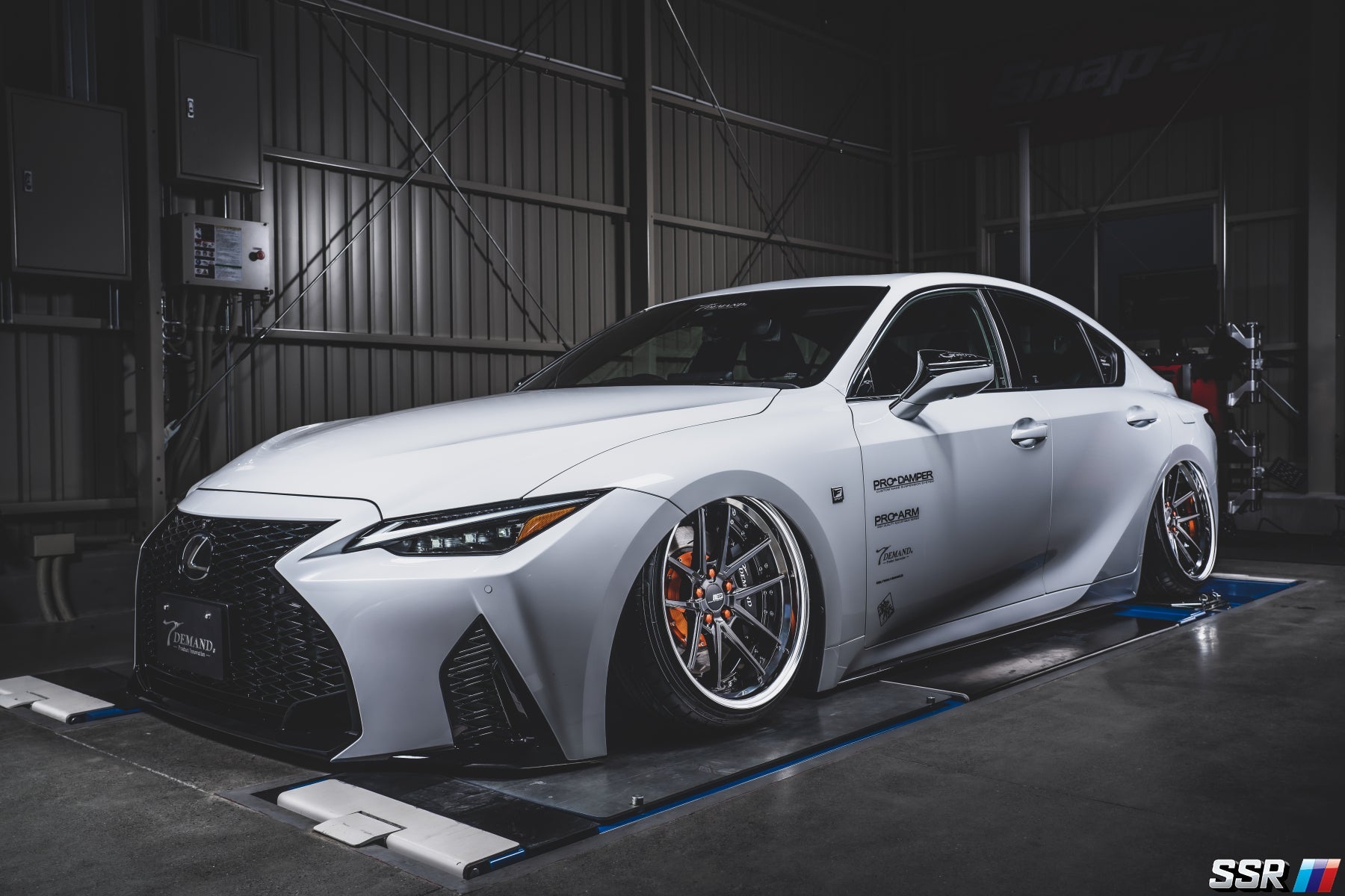 CYBER MONDAY & Clearance Deals